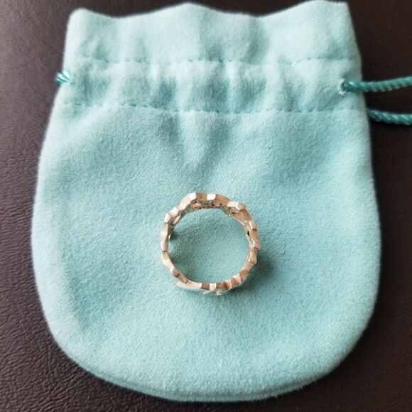 Tiffany & Co. Silver Kiss Ring - Picture 3 of 6